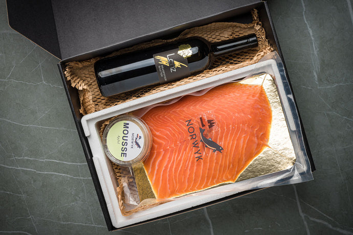 Blanc Classic Famille - Rauchlachs 500g, Meerrettich Mousse 120g und Lenz Sauvignon blanc 75cl